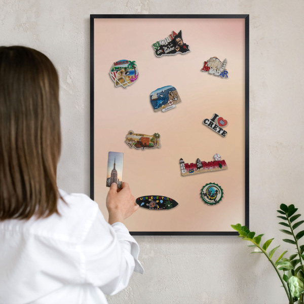 Tableau magnétique encadré de couleur noire Beige doux