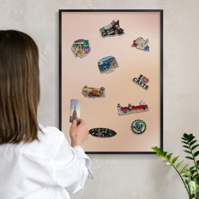 Tableau magnétique encadré de couleur noire Beige doux
