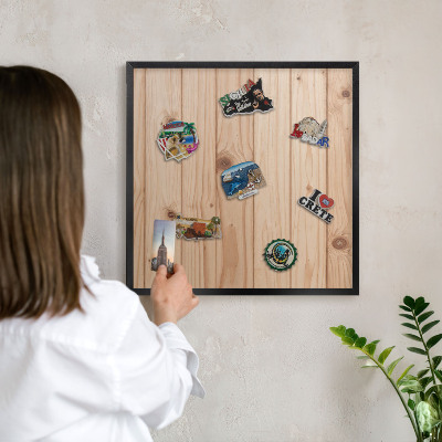 Tableau magnétique encadré de couleur noire Motif en bois