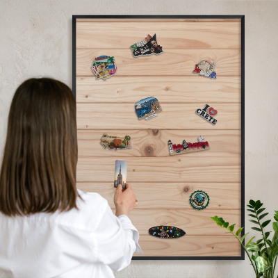 Tableau magnétique encadré de couleur noire Motif en bois
