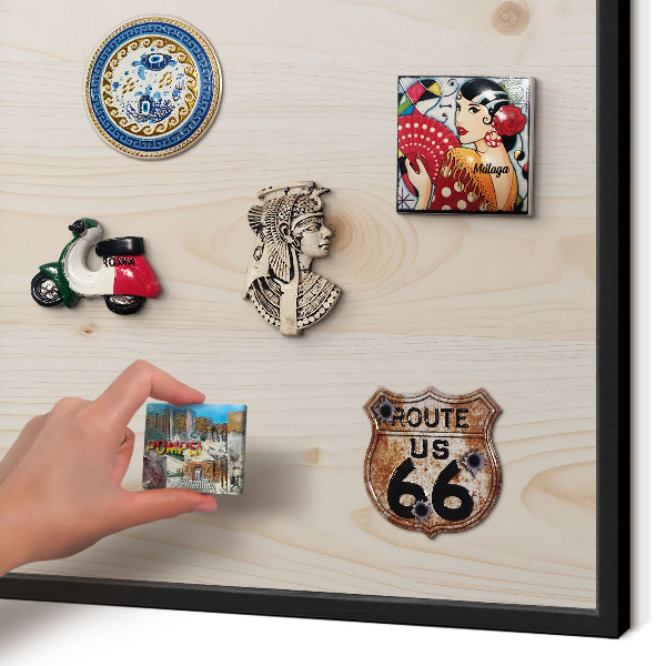 Panneau pour aimants souvenirs cadre noir Motif en bois