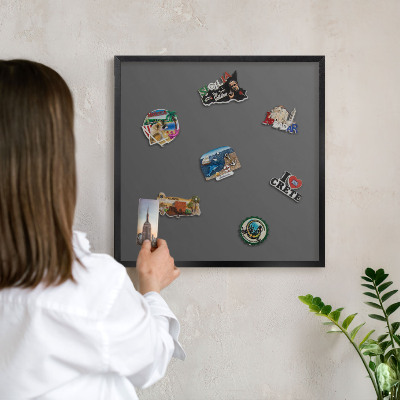 Tableau magnétique encadré de couleur noire Gris foncé