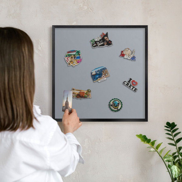 Tableau magnétique encadré de couleur noire Gris délicat
