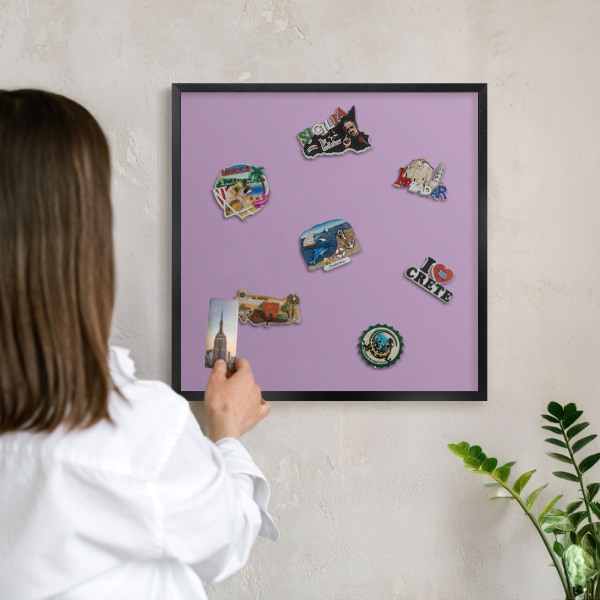 Tableau magnétique encadré de couleur noire Violet clair