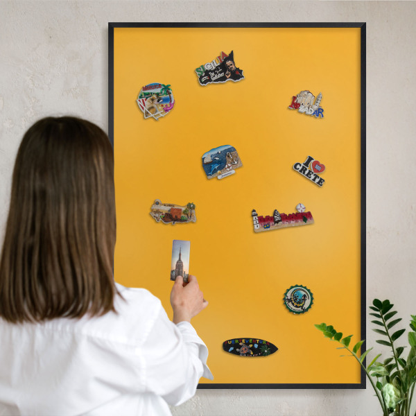 Tableau magnétique encadré de couleur noire Orange vif