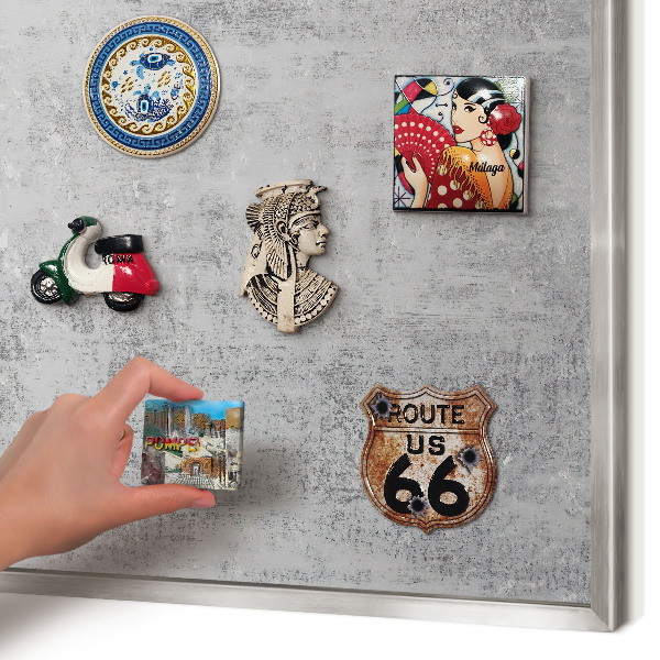 Tableau magnétique décoratif avec cadre argenté Surface grise