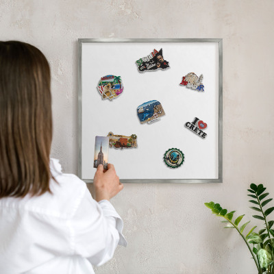 Tableau magnétique décoratif avec cadre argenté Blanc pur