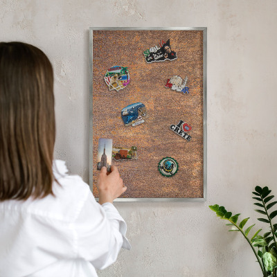 Tableau magnétique décoratif avec cadre argenté Élégance rouillée