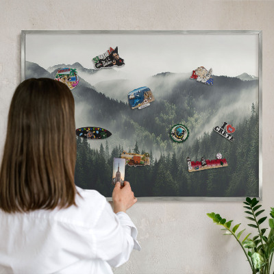 Tableau pour collection d'aimants cadre argenté Montagnes vertes