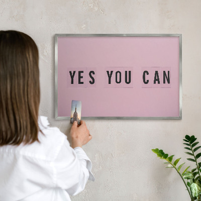 Tableau magnétique décoratif avec cadre argenté De la motivation au quotidien
