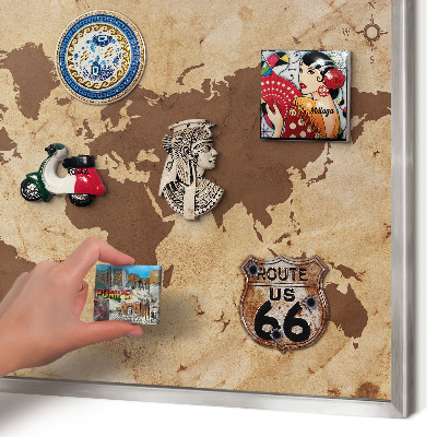 Tableau magnétique décoratif avec cadre argenté Carte du monde