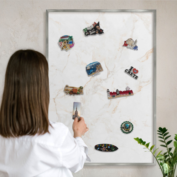 Tableau magnétique décoratif avec cadre argenté Élégance du marbre
