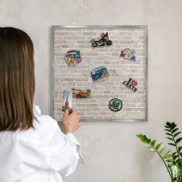Tableau magnétique décoratif avec cadre argenté Motif brique