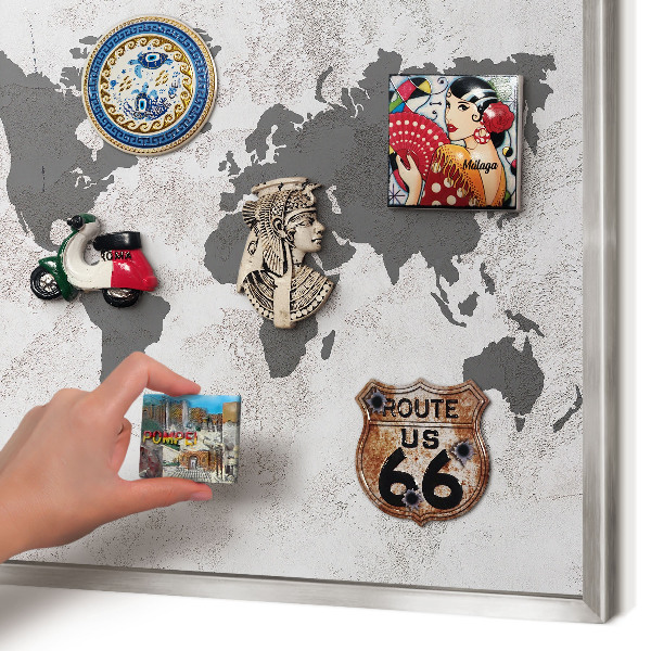 Tableau magnétique décoratif avec cadre argenté Carte du monde