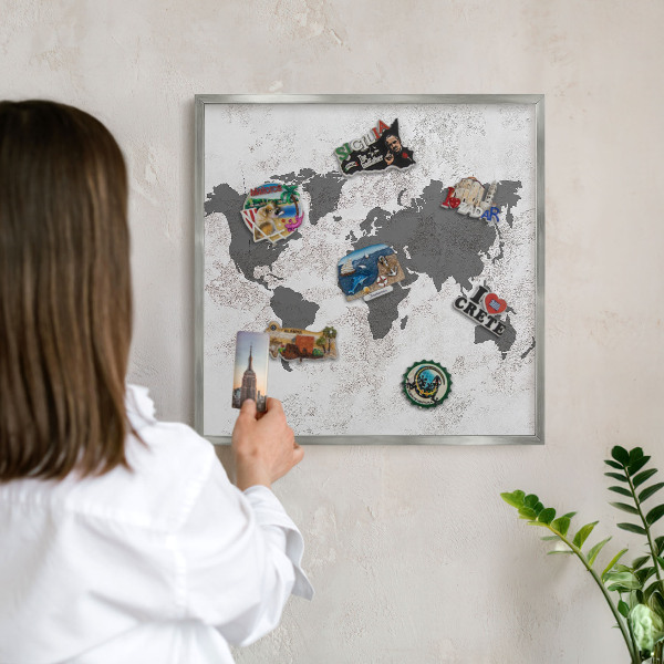 Tableau magnétique décoratif avec cadre argenté Carte du monde