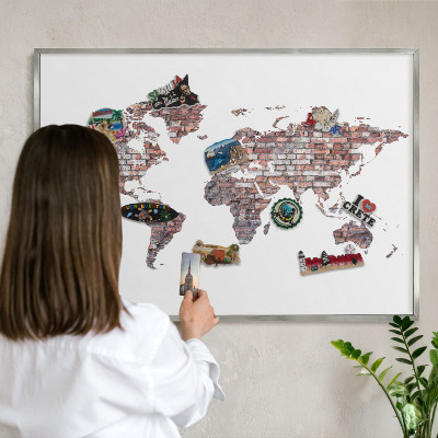 Tableau magnétique décoratif avec cadre argenté Le monde de briques
