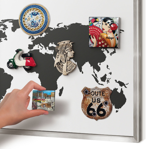 Tableau magnétique décoratif avec cadre argenté Carte du monde