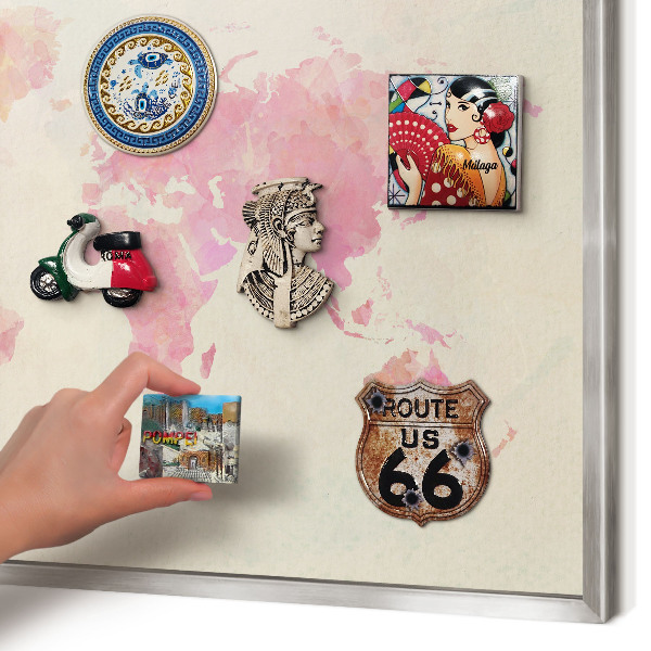 Tableau magnétique décoratif avec cadre argenté Carte du monde