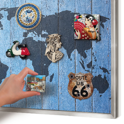 Tableau magnétique décoratif avec cadre argenté Carte du monde