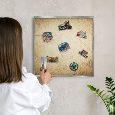 Tableau magnétique décoratif avec cadre argenté Carte ancienne