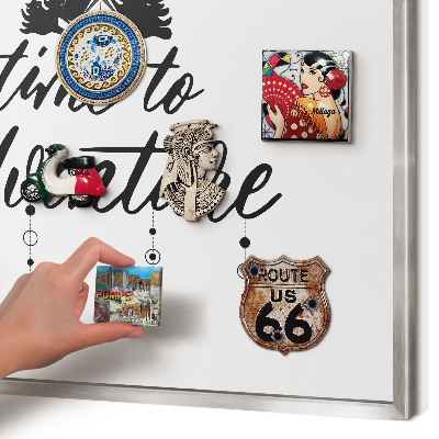 Tableau magnétique décoratif avec cadre argenté L'aventure vous attend