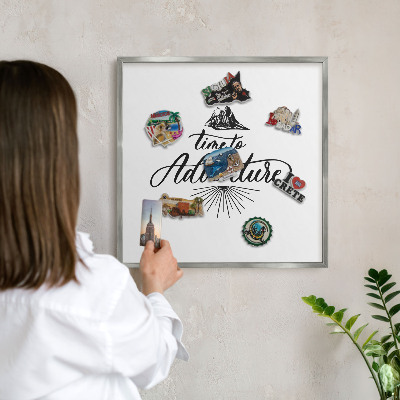 Tableau magnétique décoratif avec cadre argenté Le voyage de découverte