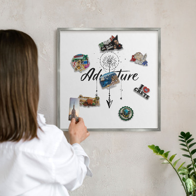 Tableau magnétique décoratif avec cadre argenté Thème aventure