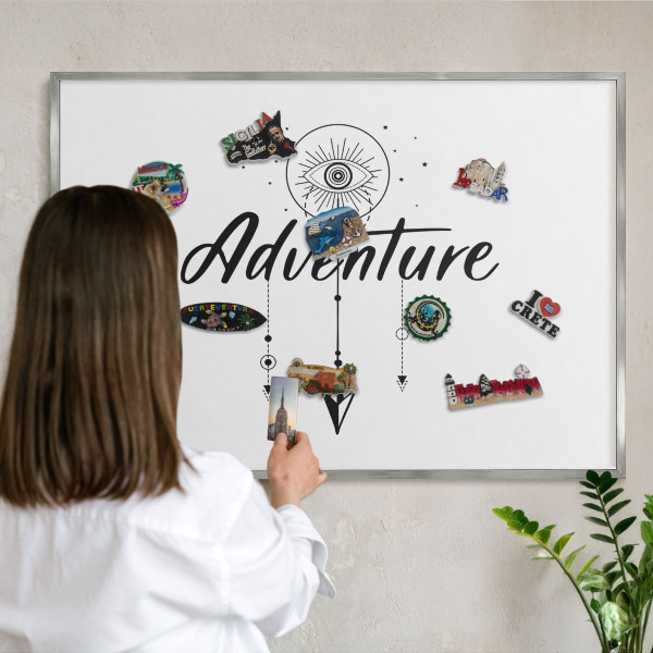 Tableau magnétique décoratif avec cadre argenté Thème aventure