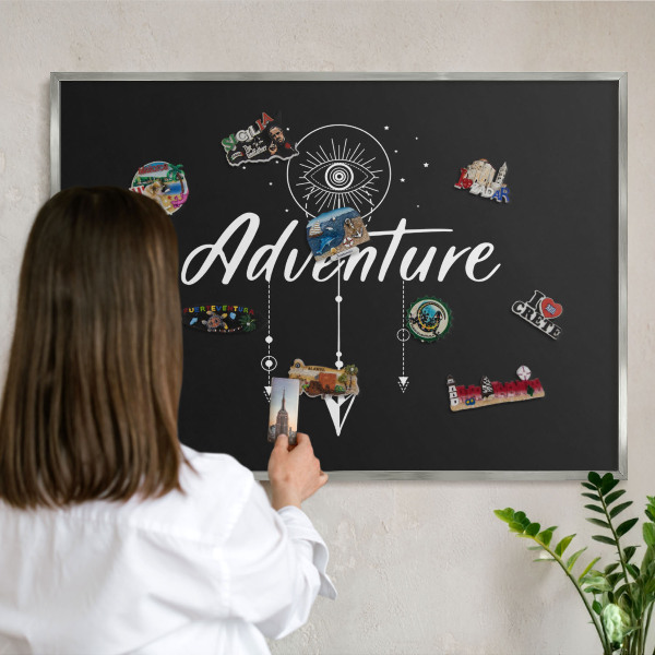 Tableau pour collection d'aimants cadre argenté L'aventure vous attend