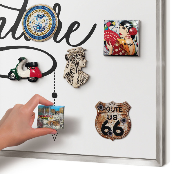 Tableau magnétique décoratif avec cadre argenté Aventure typographique