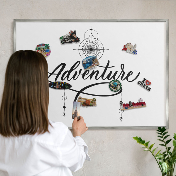 Tableau magnétique décoratif avec cadre argenté Aventure typographique
