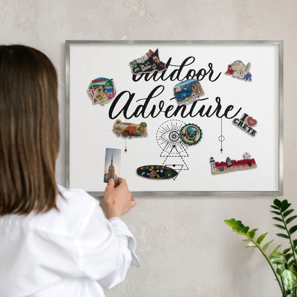 Tableau magnétique décoratif avec cadre argenté Aventure en plein air