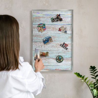 Tableau magnétique décoratif avec cadre argenté Planches rustiques