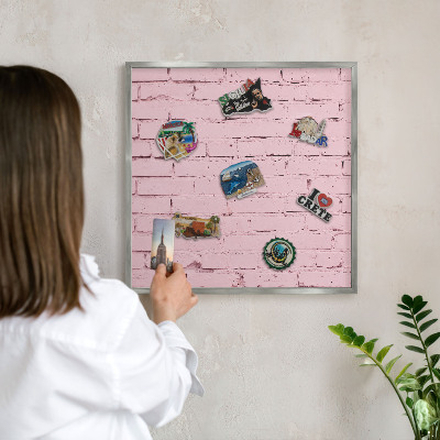 Tableau pour collection d'aimants cadre argenté Brique rose