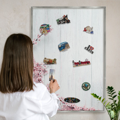 Tableau magnétique décoratif avec cadre argenté Élégance épanouie