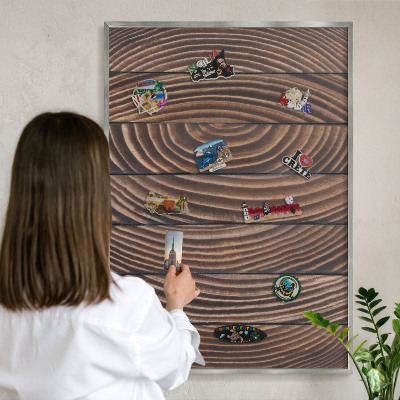 Tableau pour collection d'aimants cadre argenté Structure en bois