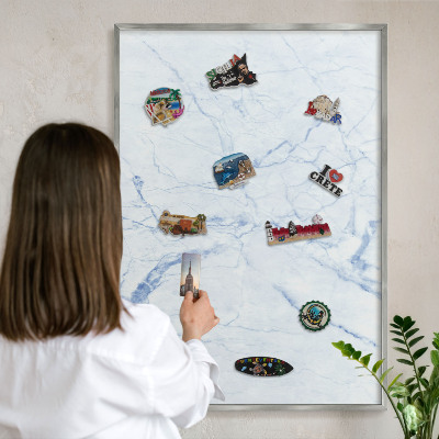 Tableau magnétique décoratif avec cadre argenté Motif en marbre