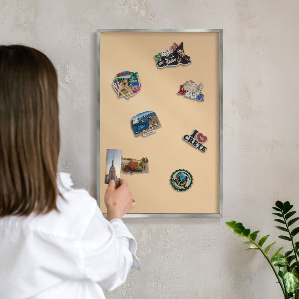 Tableau magnétique décoratif avec cadre argenté Harmonie crémeuse