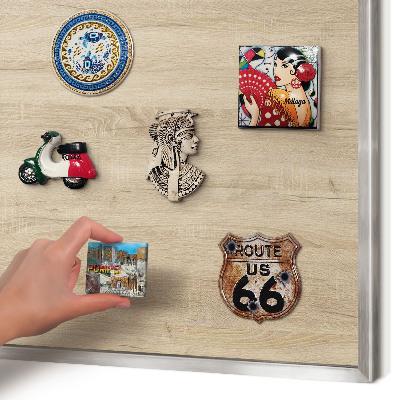 Tableau pour collection d'aimants cadre argenté Fond en bois