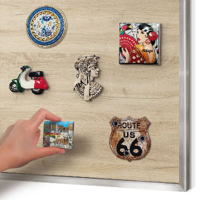 Tableau pour collection d'aimants cadre argenté Fond en bois