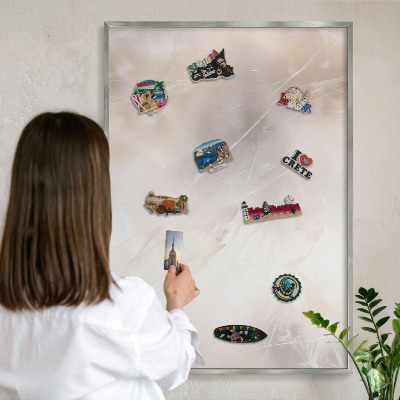Tableau magnétique décoratif avec cadre argenté Douce légèreté