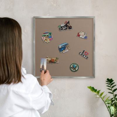 Tableau pour collection d'aimants cadre argenté Brun neutre