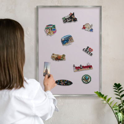 Tableau magnétique décoratif avec cadre argenté Lilas clair