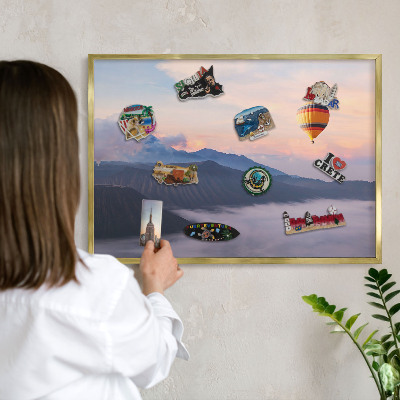 Tableau magnétique avec cadre de couleur dorée Voyage dans le ciel