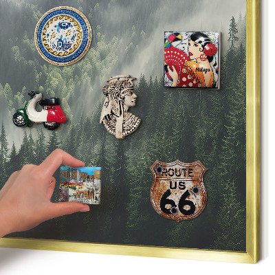 Tableau pour aimants cadre doré Montagnes vertes