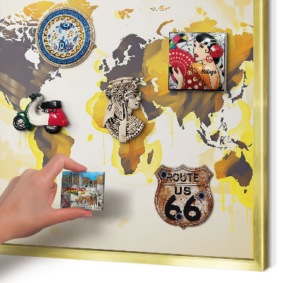 Tableau magnétique avec cadre de couleur dorée Carte du monde
