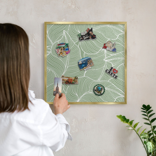 Tableau magnétique avec cadre de couleur dorée Feuilles tropicales