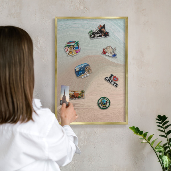 Tableau magnétique avec cadre de couleur dorée Tourbillon pastel