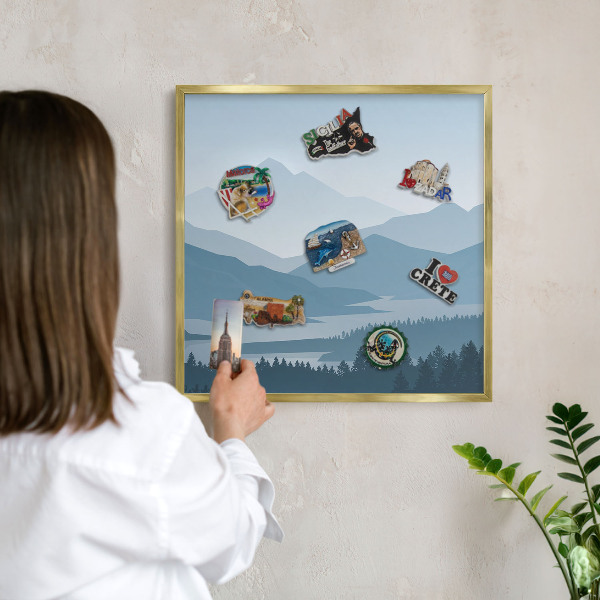 Tableau magnétique avec cadre de couleur dorée Harmonie des montagnes