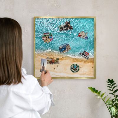 Tableau magnétique avec cadre de couleur dorée Mer et plage
